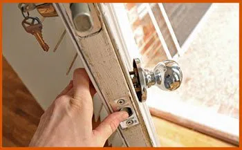 Garden City MI Locksmith Store Garden City, MI 734-719-1385 - 12-changing-locks